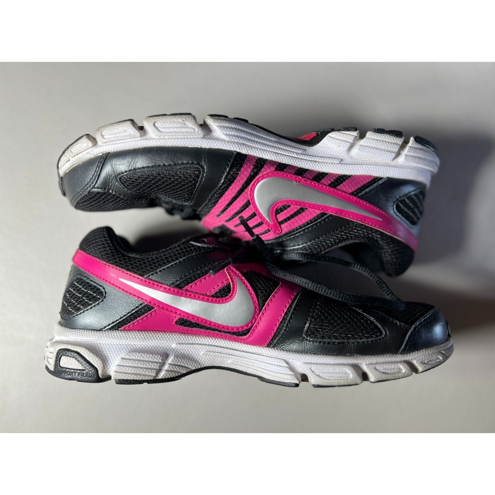 Nike Core Motion TR Women 7.5 Black Pink Training Running Gym Shoes 543165-004